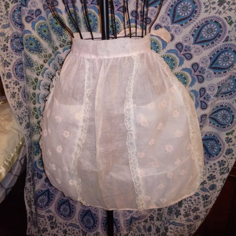 Cute Pink Vintage Hostess Apron